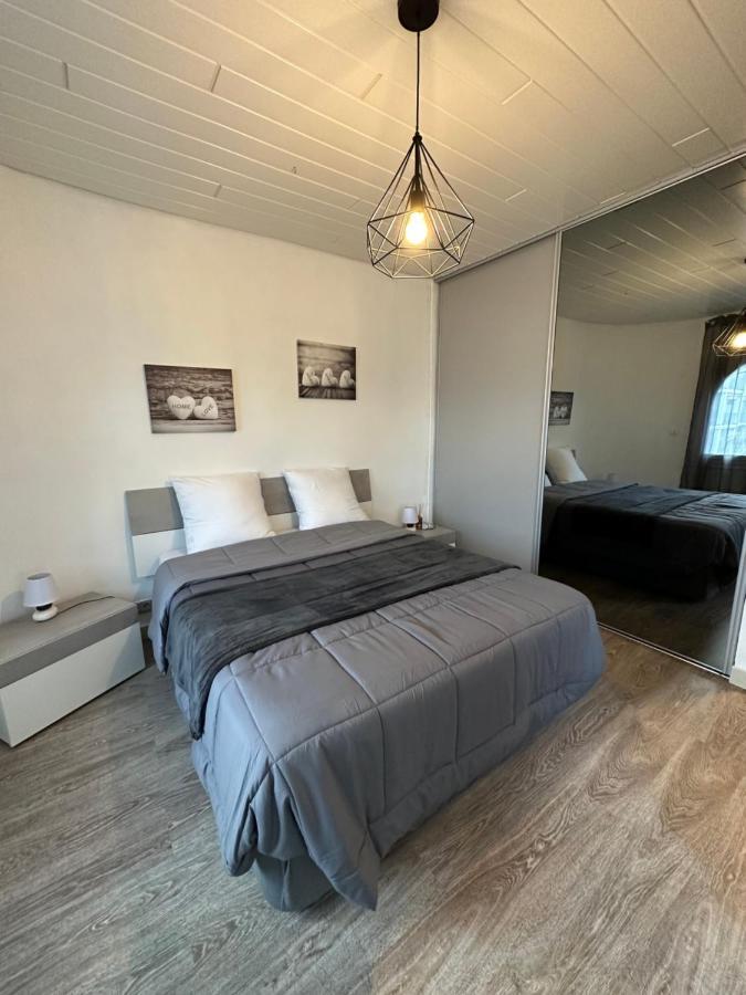 Maison De Vacances Avec Amarre Empuriabrava Esterno foto